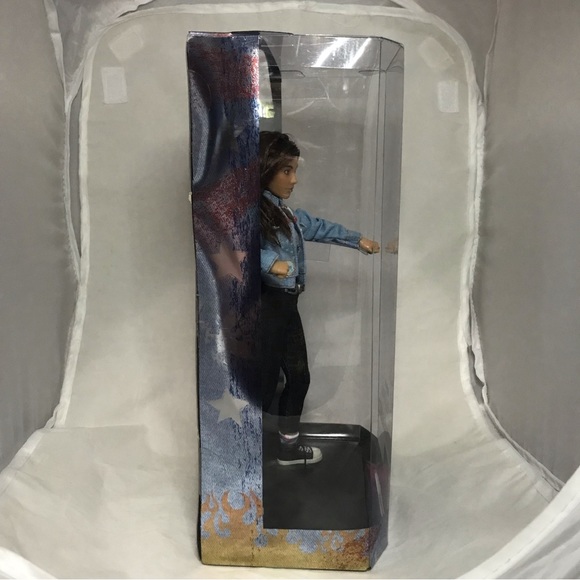 Marvel America Chavez Training Outfit Doll – Official Hasbro Action Figure For Superhero Play - View #6